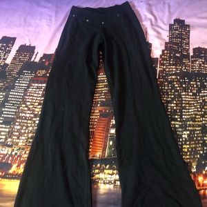 Black leggings with rhinestone’s